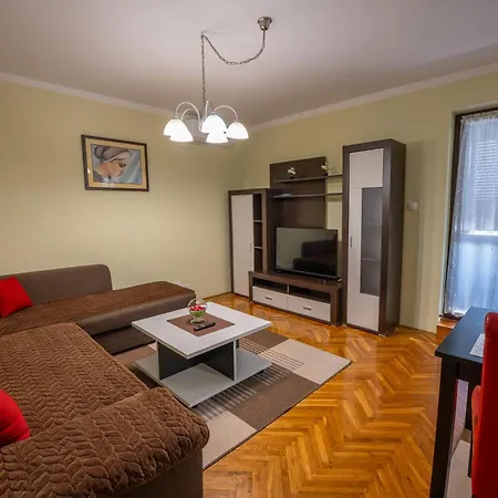 Sabljak Appartement *